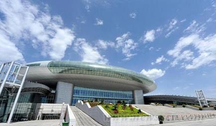 乌鲁木齐会展中心2014工程机械展即将开幕